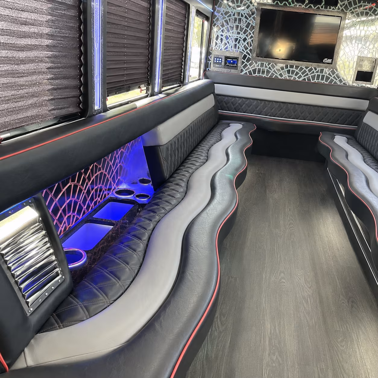 choose a party bus for your next dixie center concert night